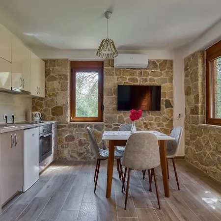 Stonehouse In Olives Apartment Ulcinj Exterior photo