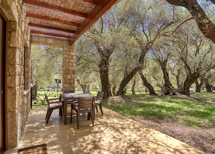 Stonehouse In Olives